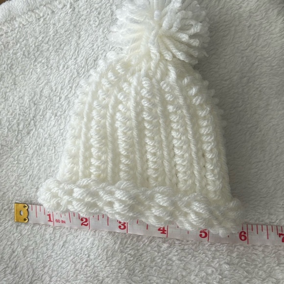 ❣️❣️For karinlouise ONLY❣️❣️ New! White Knitted Newborn Baby Beanie Hat - Picture 3 of 4